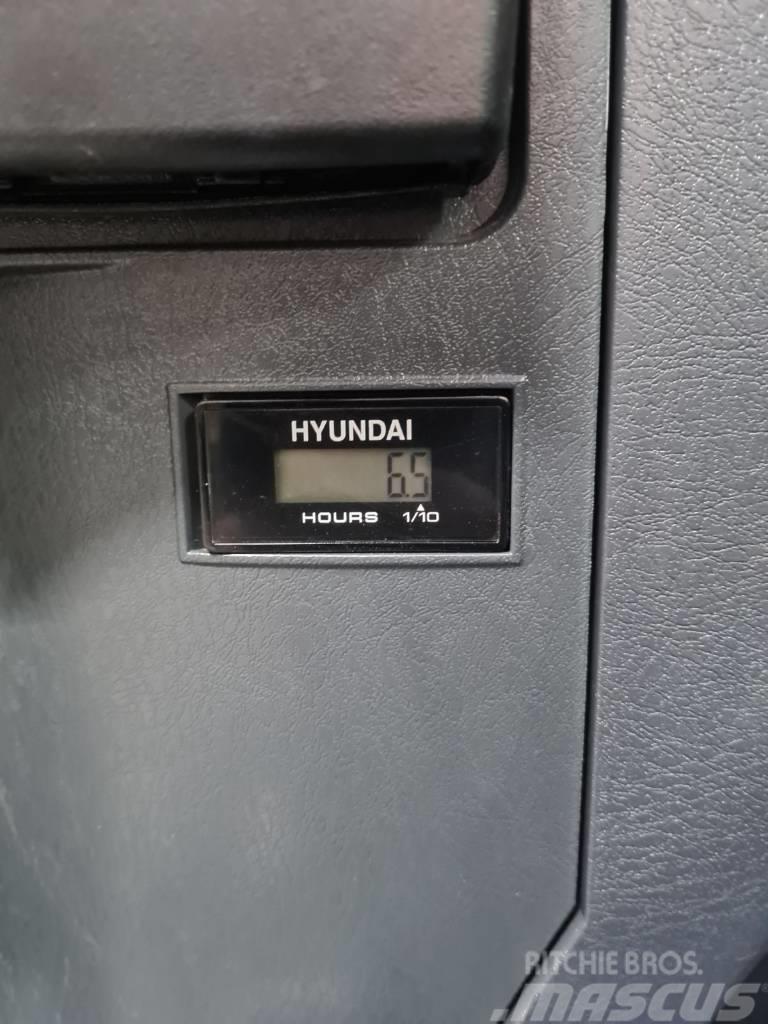 Hyundai R60CR-9A Minibagger < 7t