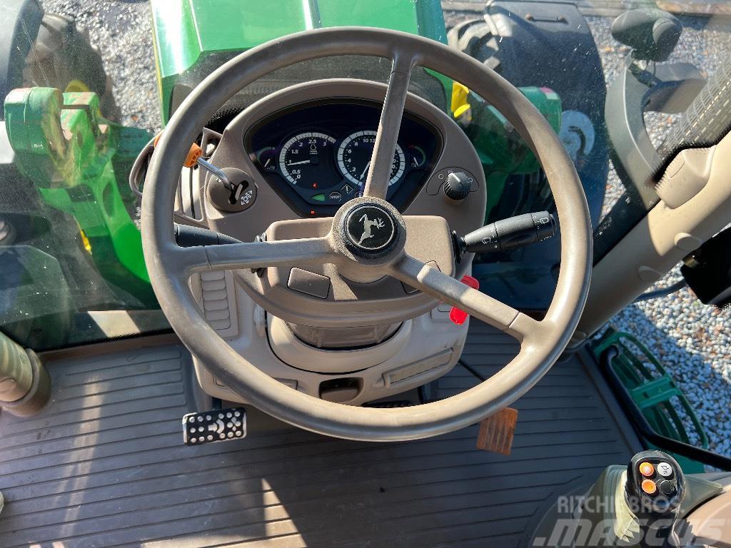 John Deere 6105 R Traktoren