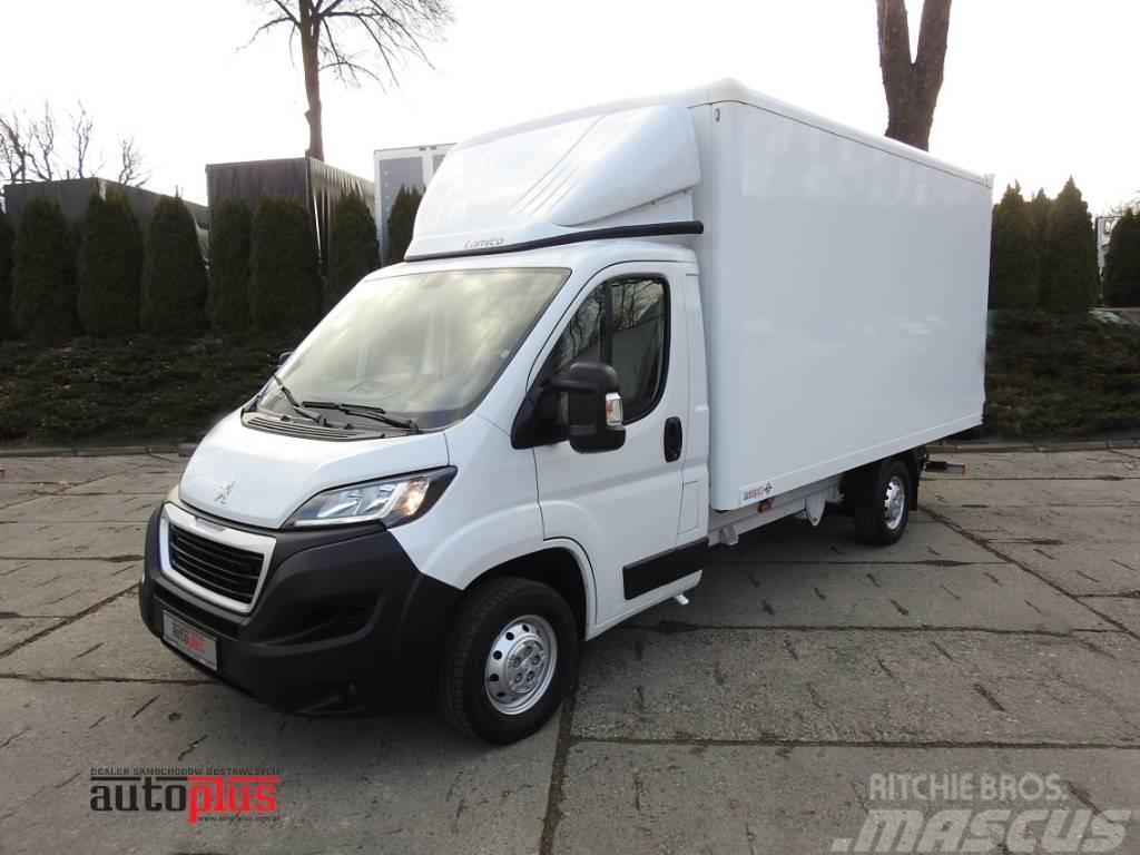 Peugeot BOXER BOX LIFT 8 PALLETS AIR CONDITIONING 140HP Kastenwagen