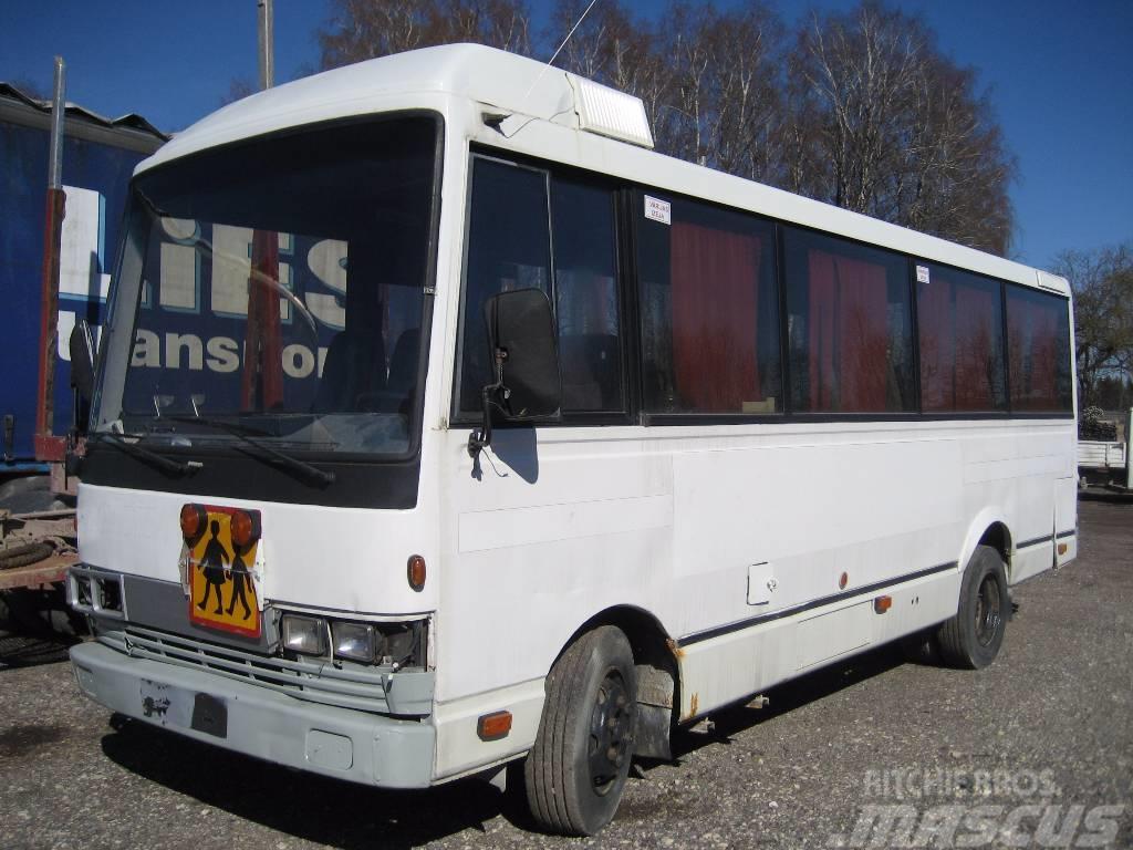 Hino RB145 Schulbusse