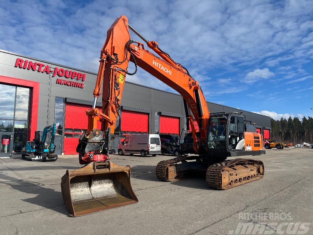 Hitachi ZX 300 LC-6 / Myyty, Sold Raupenbagger