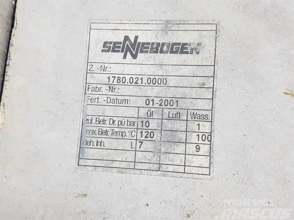 Sennebogen - AKG 1780.021.0000 - Cooler/Kühler/Koeler Motoren