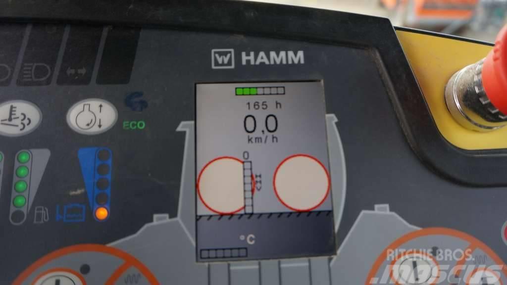 Hamm HD+120iVV Tandemwalzen