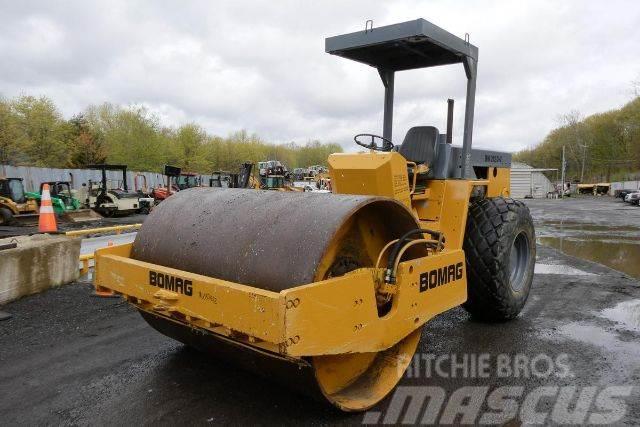 Bomag BW212D-2 Andere Walzen