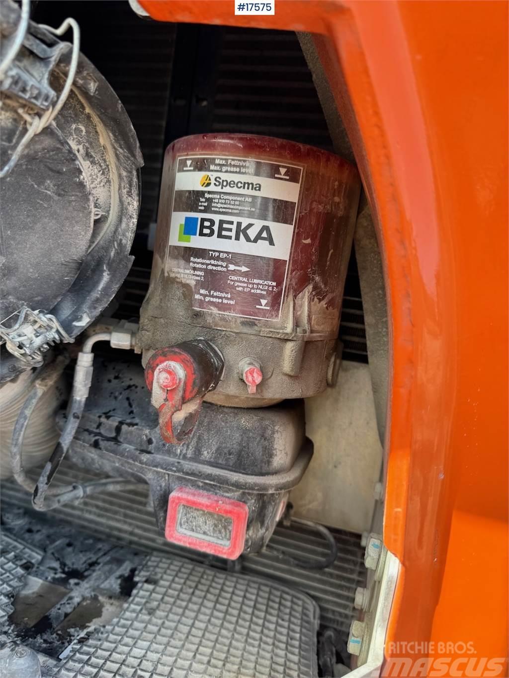 Doosan DX140LCR-5 Crawler excavator w/ tilt and 2 buckets Raupenbagger