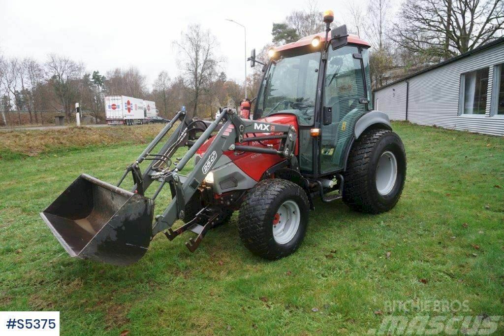 McCormick GX50H Tractor with attachments Traktoren