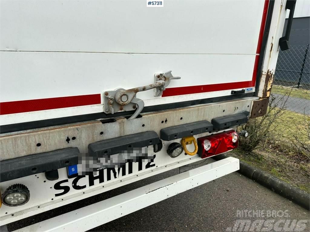 Schmitz Cargobull Box trailer with roller shutter Andere Anhänger