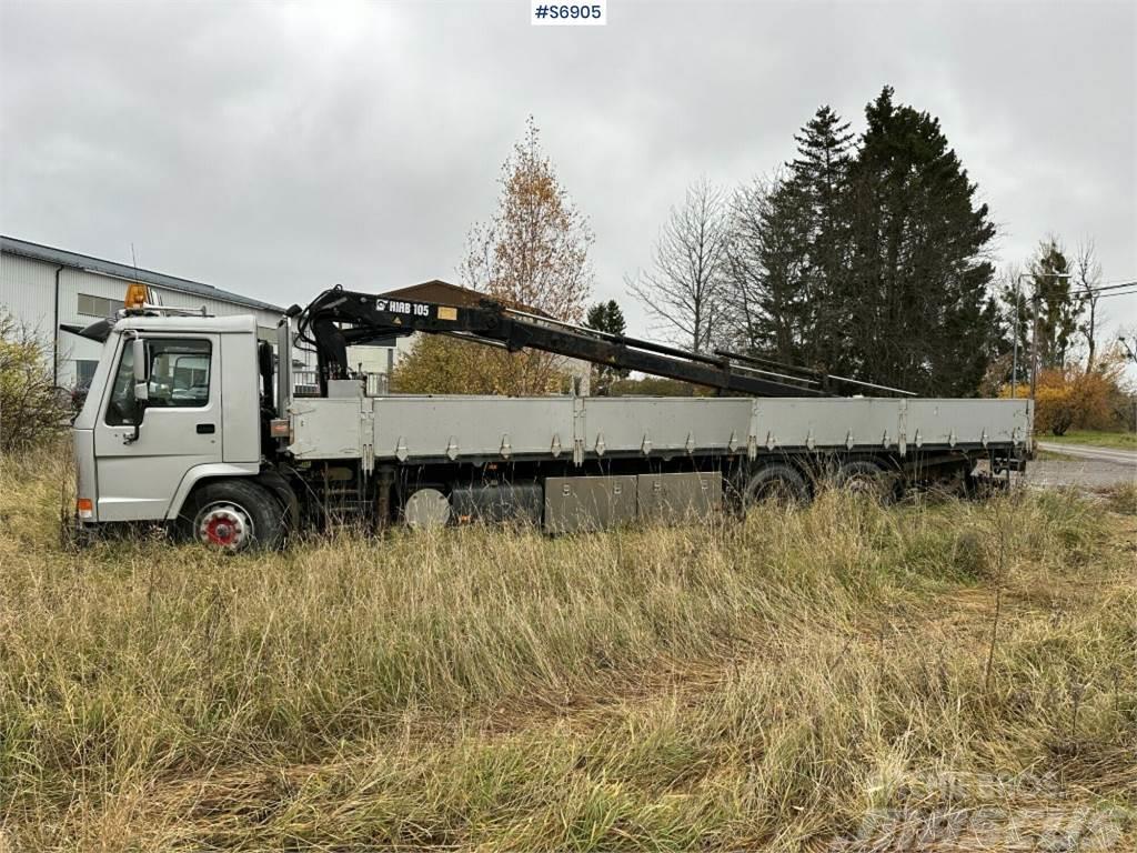 Volvo Crane truck FL10 with long flatbed (Rep. Object) Kranwagen