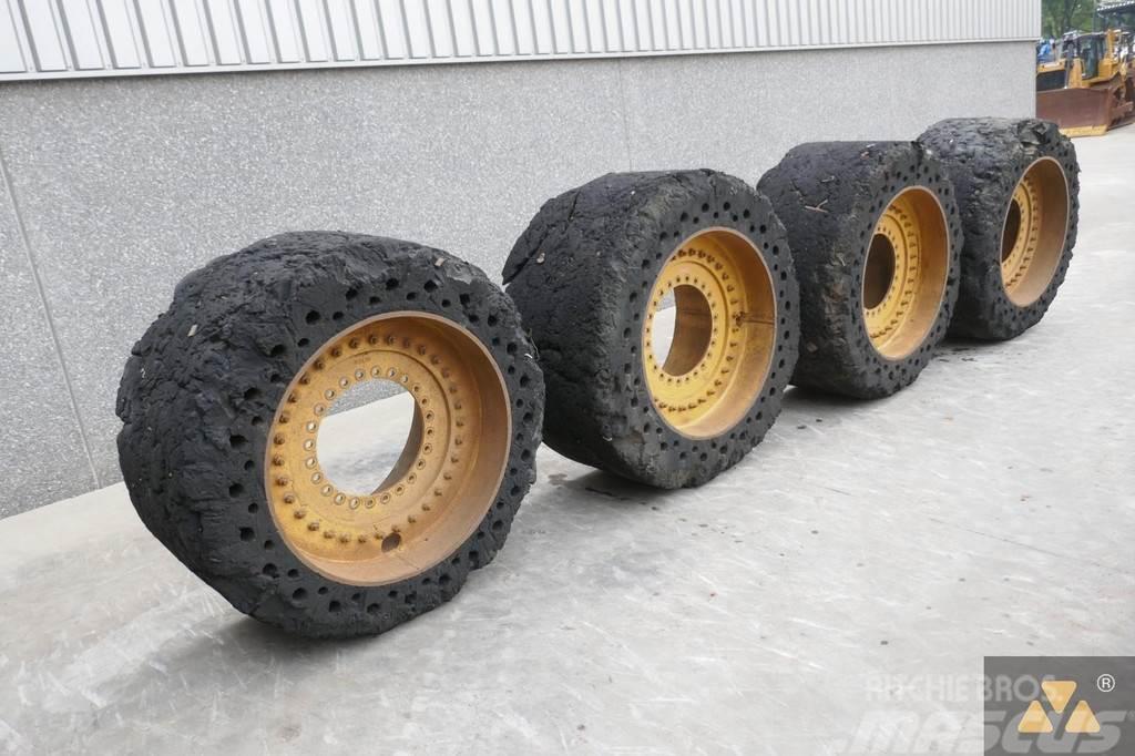 Volvo L180 Cushion wheels Reifen