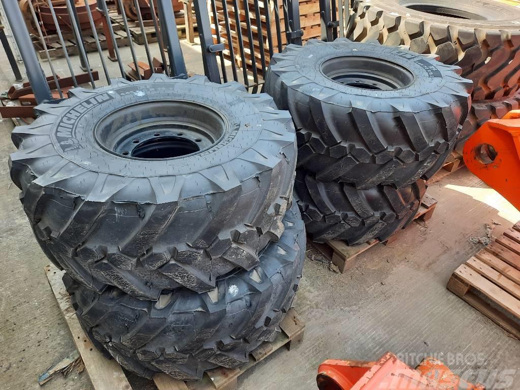 Michelin XF Tyres & Rims (set of 4) Mobilbagger