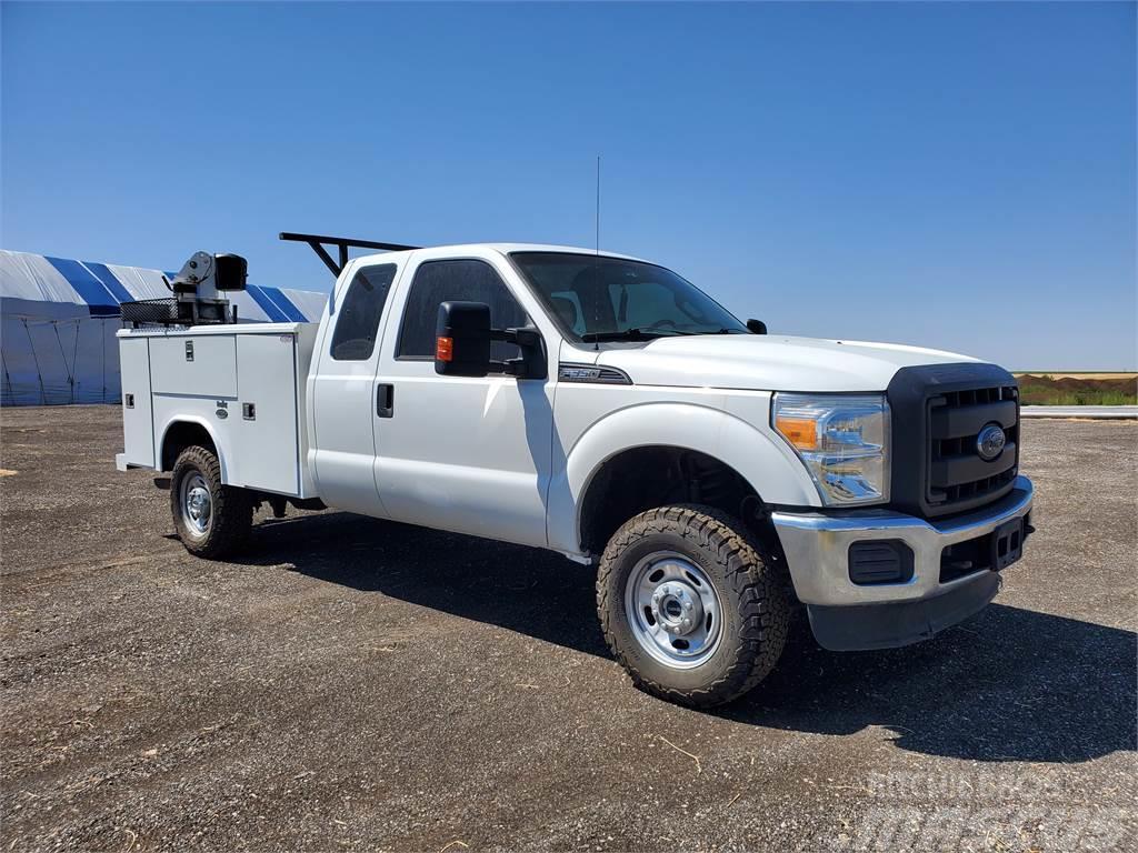 Ford F-350 Andere Fahrzeuge
