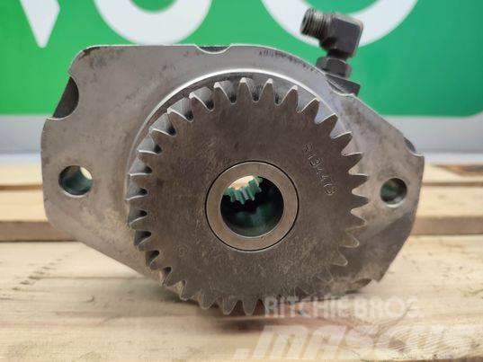 John Deere (R134473) oil pump gear Getriebe