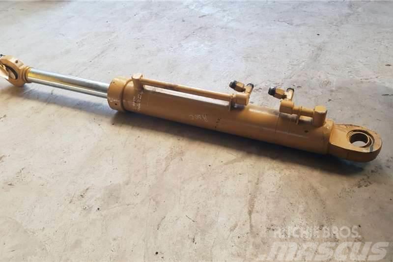 Bell B40C Hydraulic Cylinders Andere Fahrzeuge