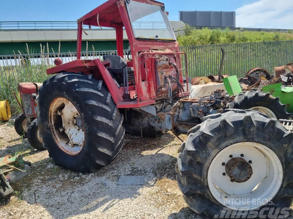 Steyr PARA PEÇAS 8075 Traktoren