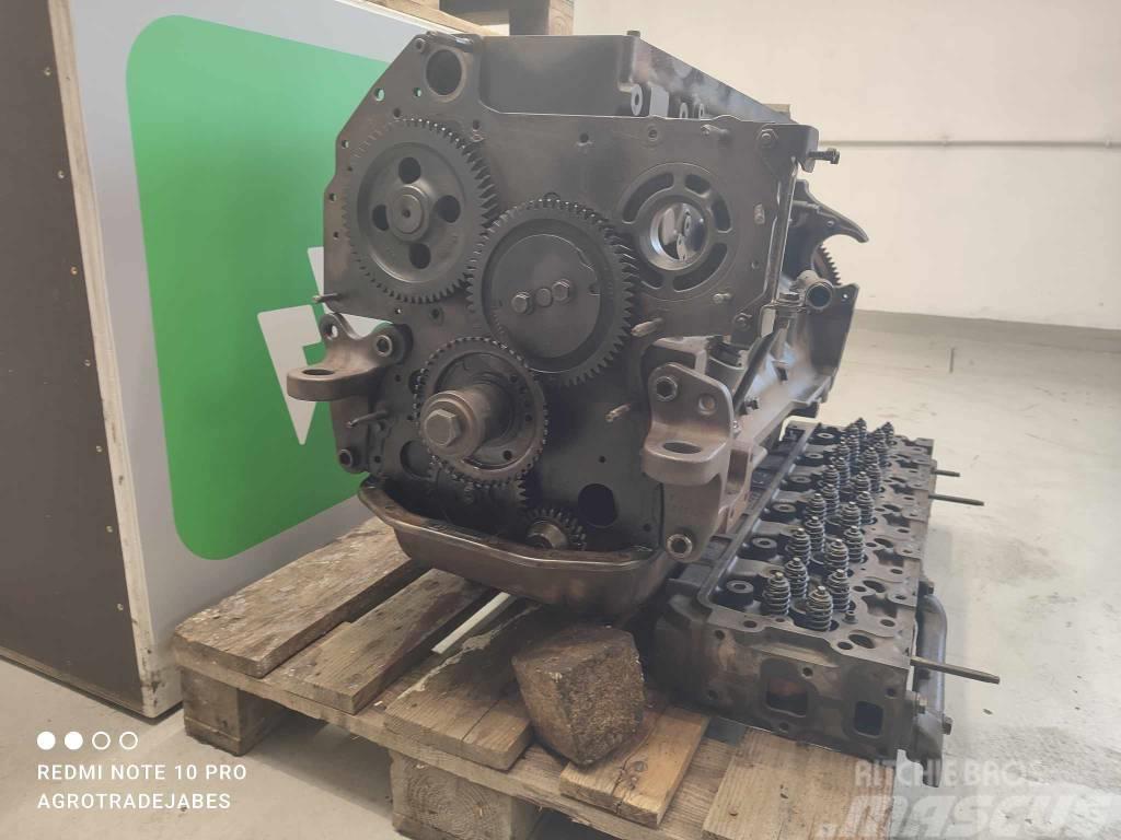 John Deere (typ 6068) engine Motoren
