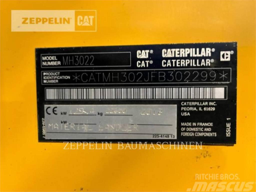 CAT MH3022-06C Abrissbagger