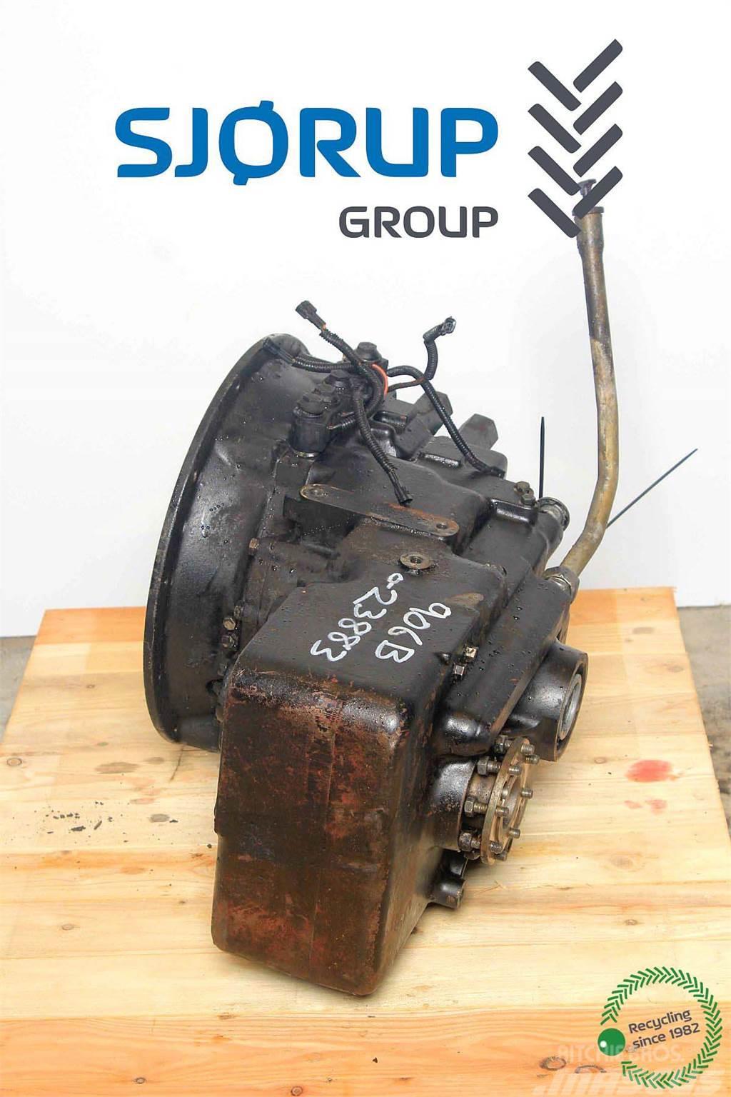 Hydrema 906 B Transmission Getriebe