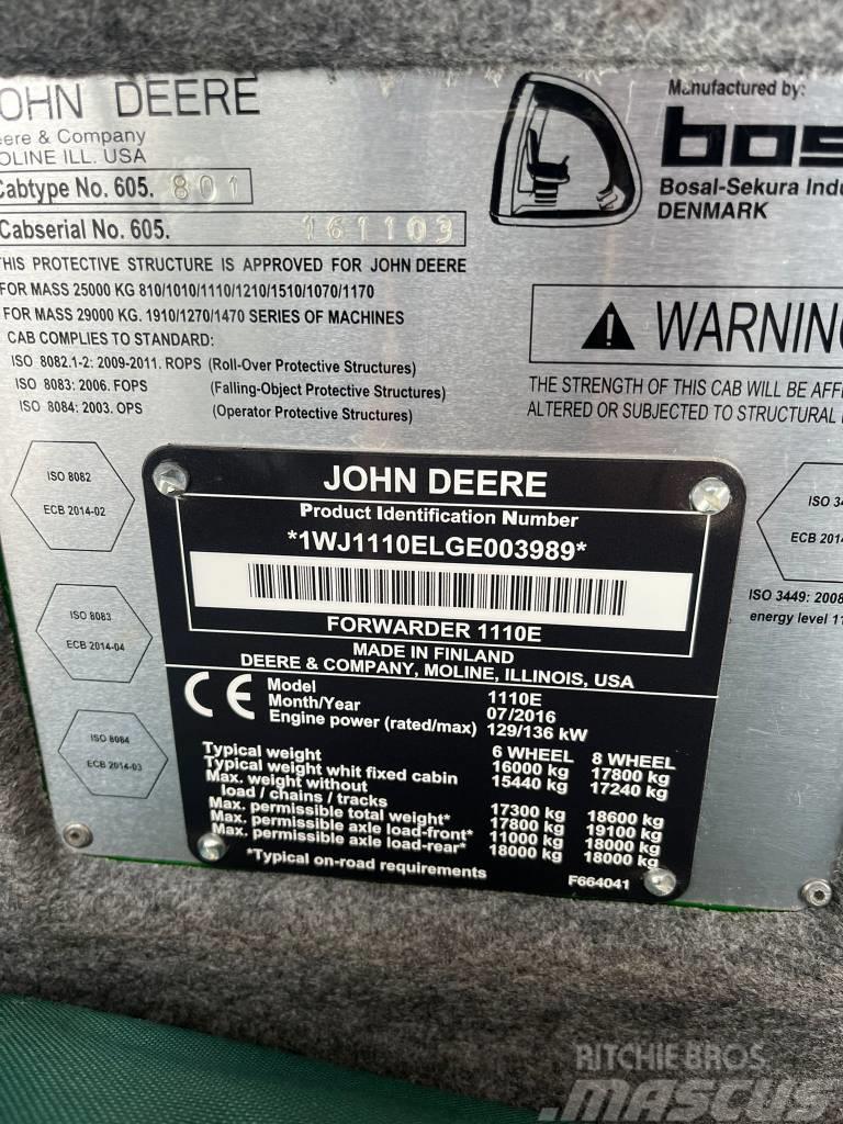 John Deere 1110 E Forwarder