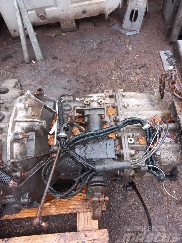 Renault Midlum 240 EATON FS5206A gearbox Getriebe