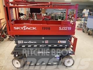 SkyJack SJ 3219 Scheren-Arbeitsbühnen
