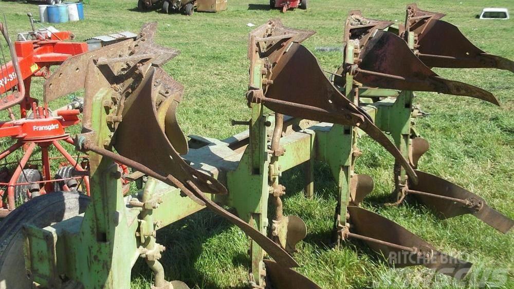  Dowdswell 4 furrow reversible plough DP7D £1150 pl Konventionelle Pflüge