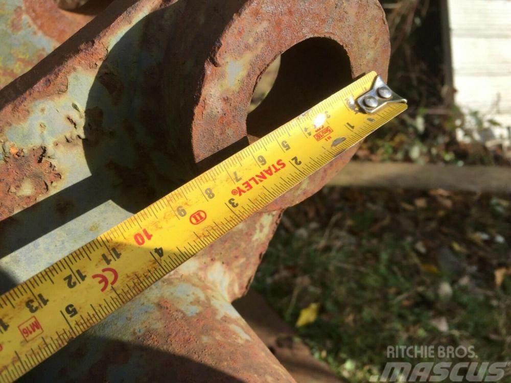  Excavator Bucket 45 mm pins - Gatwick - £290 Andere Zubehörteile