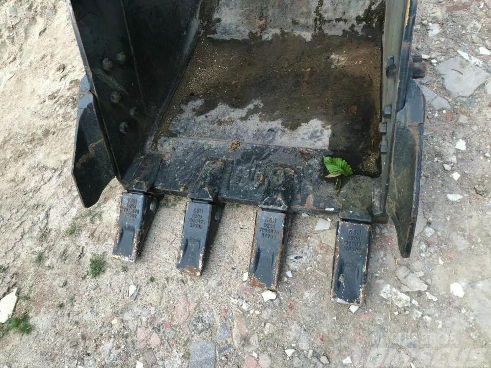  Excavator Bucket Large 60 mm pins £650 plus vat £7 Andere Zubehörteile