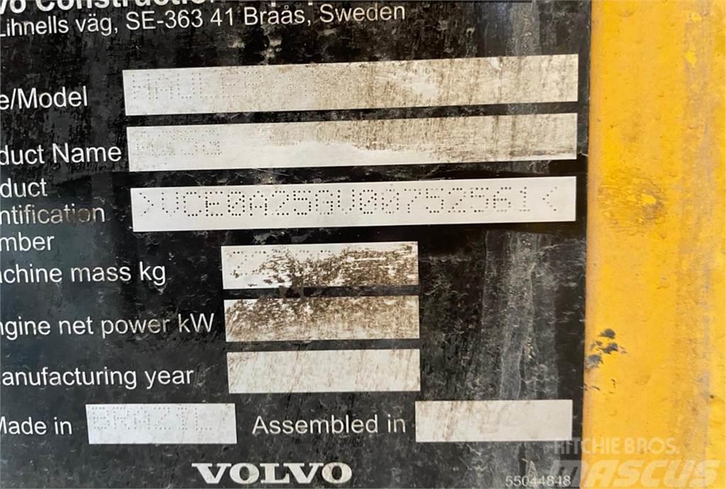 Volvo A25G Dumper - Knickgelenk