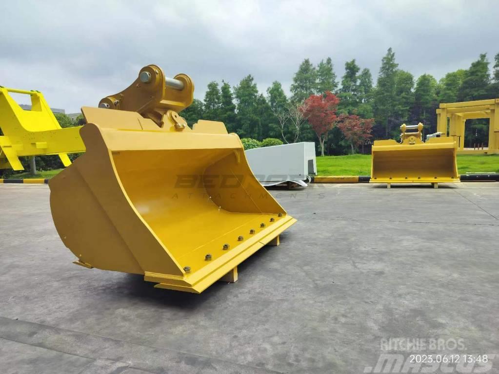 CAT 72” TILT DITCH CLEANING BUCKET CAT 320 B LINKAGE Andere Zubehörteile