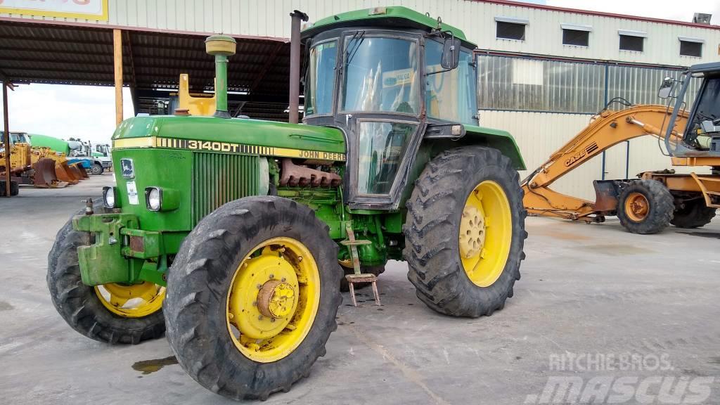 John Deere 3140 DT Traktoren