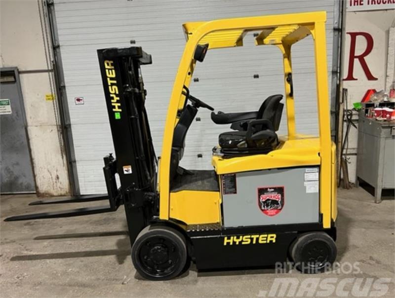 Hyster E45XN-33 Elektro Stapler