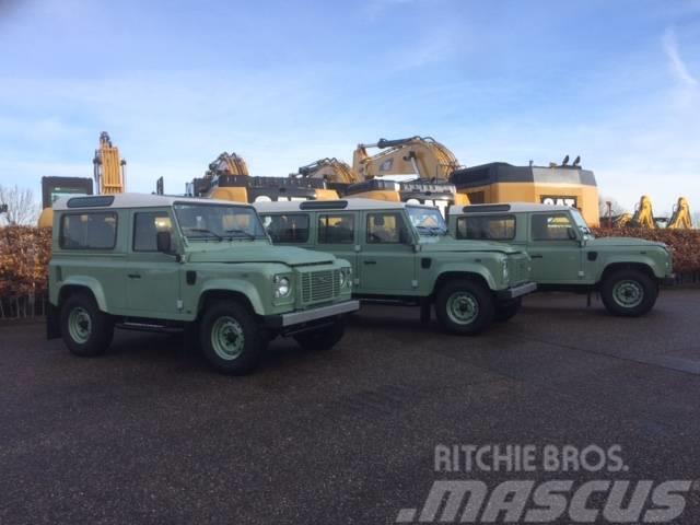 Land Rover Defender Heritage HUE only 1000 km with CoC PKWs