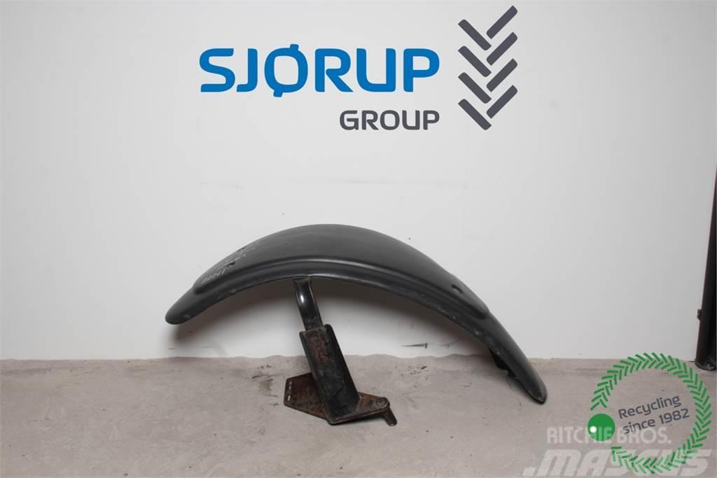 Valtra S280 Front Fender Chassis