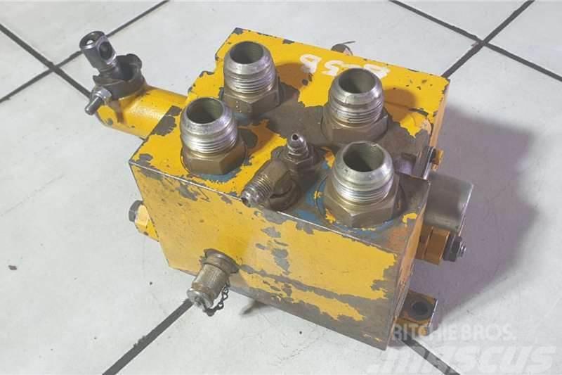 Bell B25B Hydraulic Directional Control Valve Bank Andere Fahrzeuge