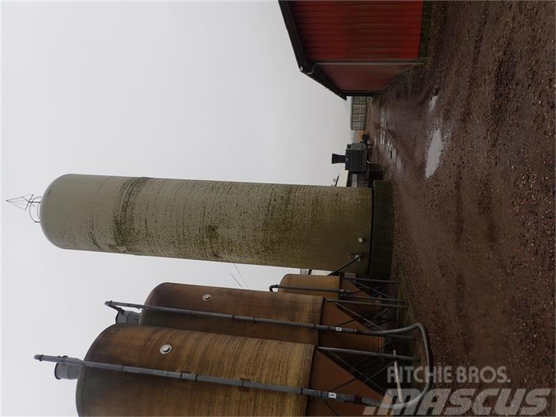 Tunetank glasfiber silo 210 m3 Entnahme-/Verteilgeräte