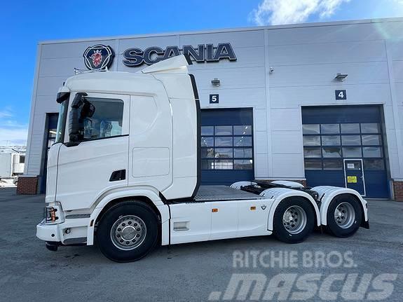 Scania R590A6x4NB, tandemløft Sattelzugmaschinen