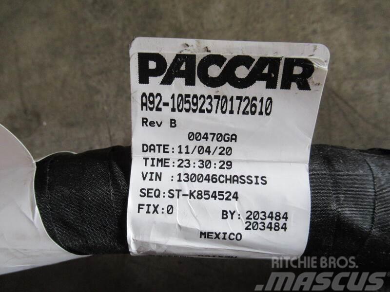 Paccar  Chassis