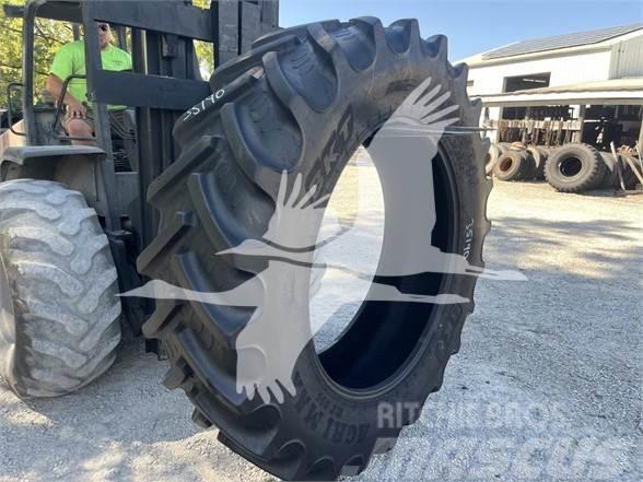 BKT 520/85R46 Andere