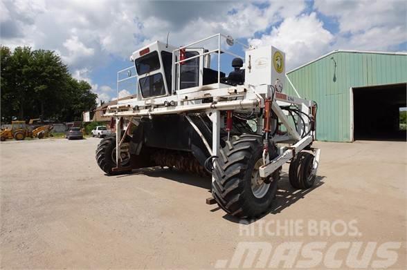 Scarab 14HYD Andere