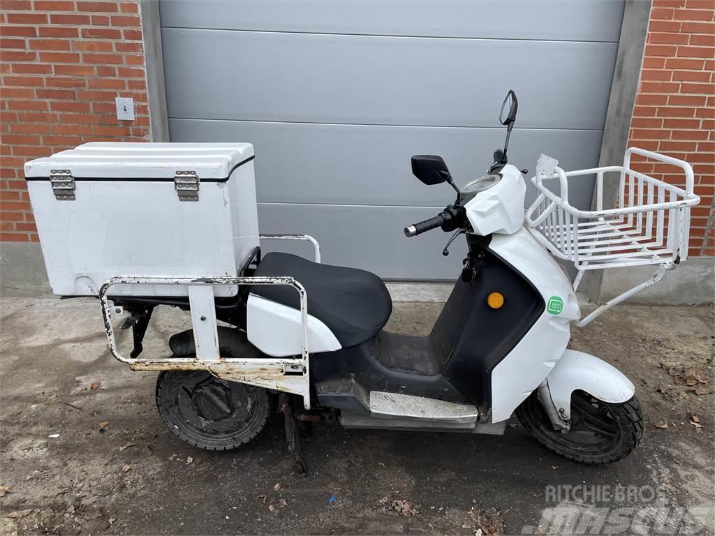  El-scooter DAO V Moto e-max, German Engineering, I Andere Zubehörteile