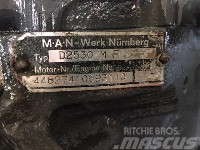 MAN D2530 MF motor Motoren