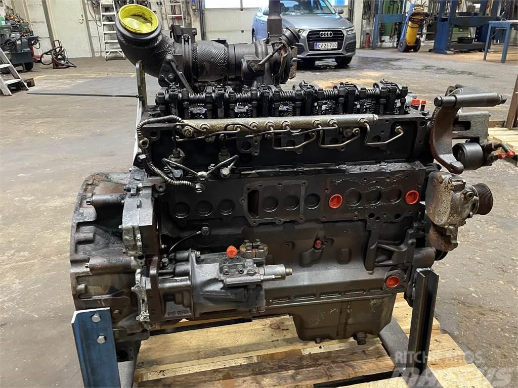  Motor til dele eller ombygning ex. Volvo L60H Motoren