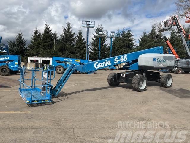 Genie S-65 Andere