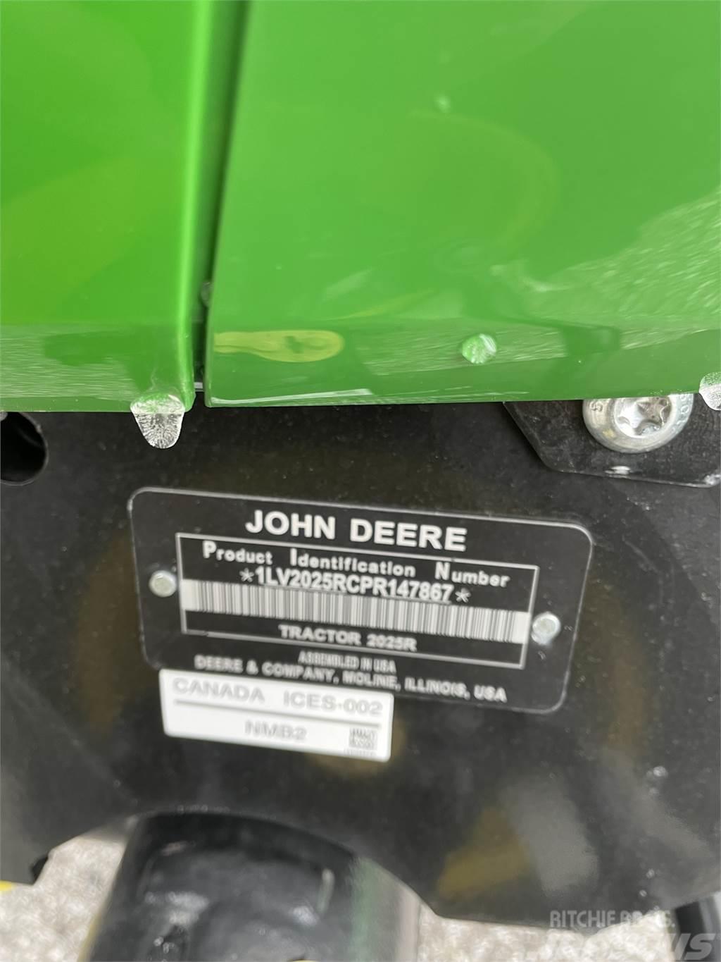John Deere 2025R Kleintraktoren