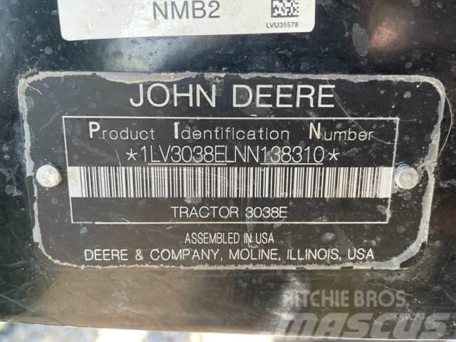John Deere 3038E Kleintraktoren
