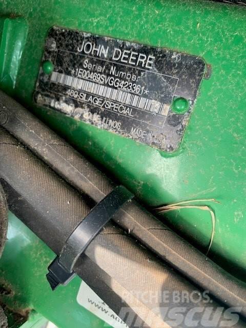 John Deere 469 Silage Special Rundballenpressen