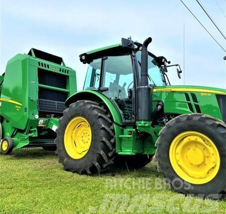 John Deere 5115M Traktoren