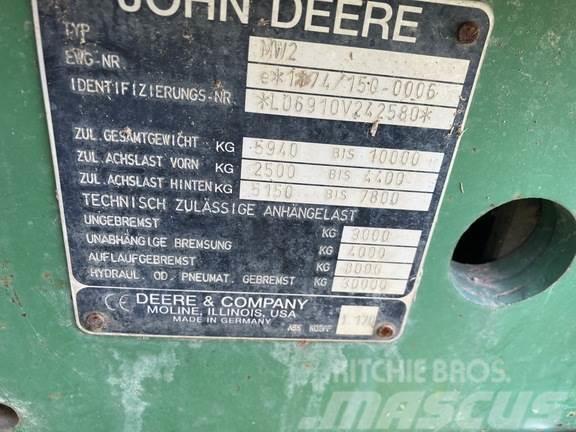 John Deere 6910 Traktoren