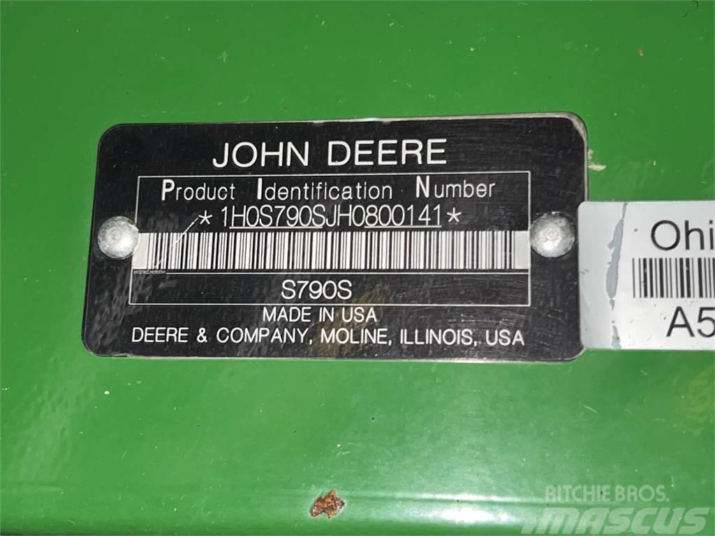 John Deere S790 Mähdrescher