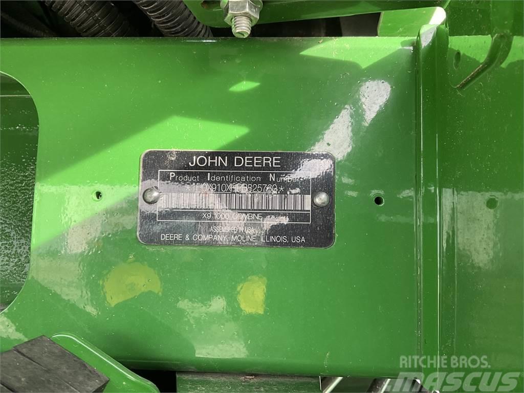 John Deere X9 1000 Mähdrescher